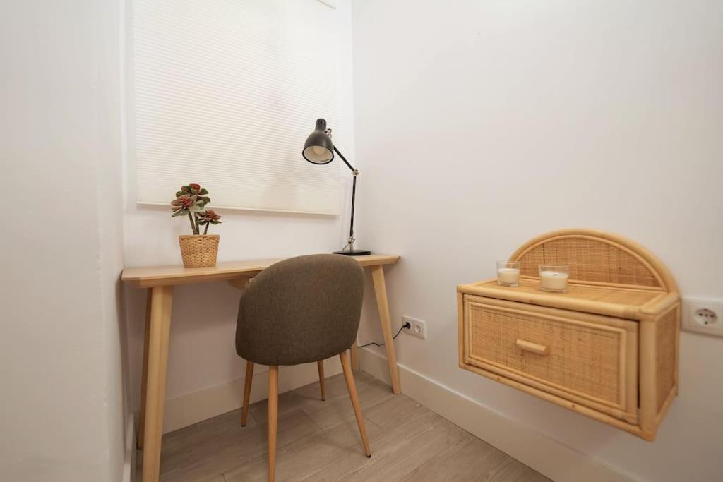Apartamento A Estrenar En Calle Alcazares Севиля Екстериор снимка