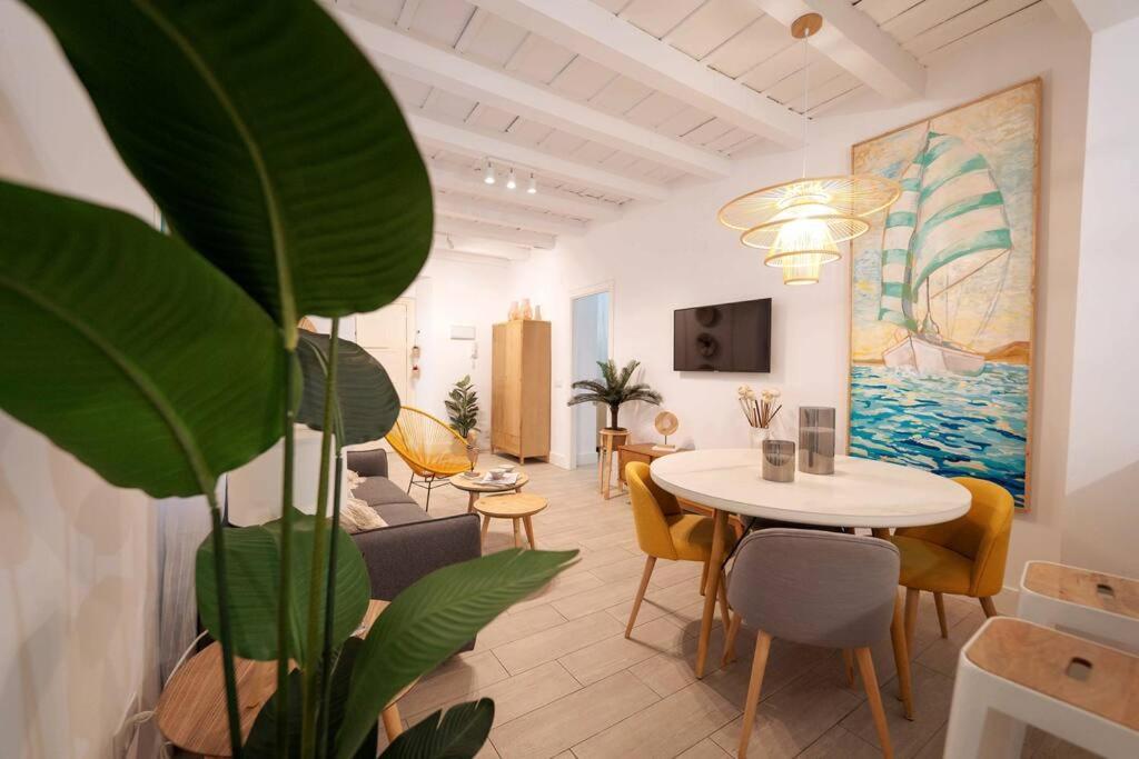 Apartamento A Estrenar En Calle Alcazares Севиля Екстериор снимка